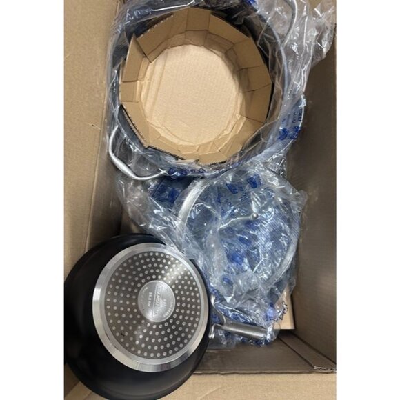 Tramontina Ceramic Non-Stick 11 Piece Cookware Set with Utensils - Picture 7 of 7